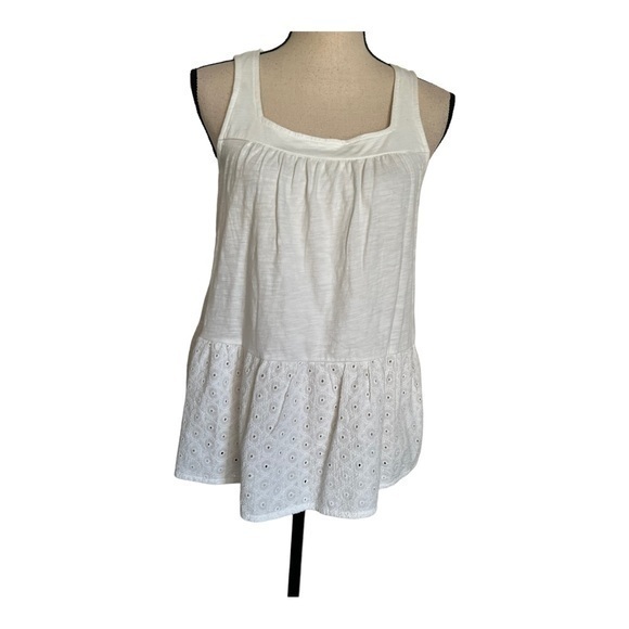 Anthropologie White Sleeveless Perforated Top Size XS - Picture 1 of 8